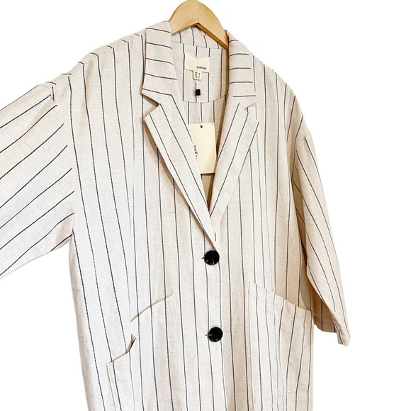 Linen/Cotton Longline Button Front Lightweight Coat from The Korner - Size Small - Picture 4 of 9